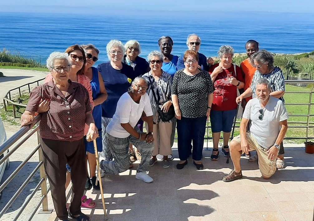 convívio na Colónia de Férias da Praia Azul
